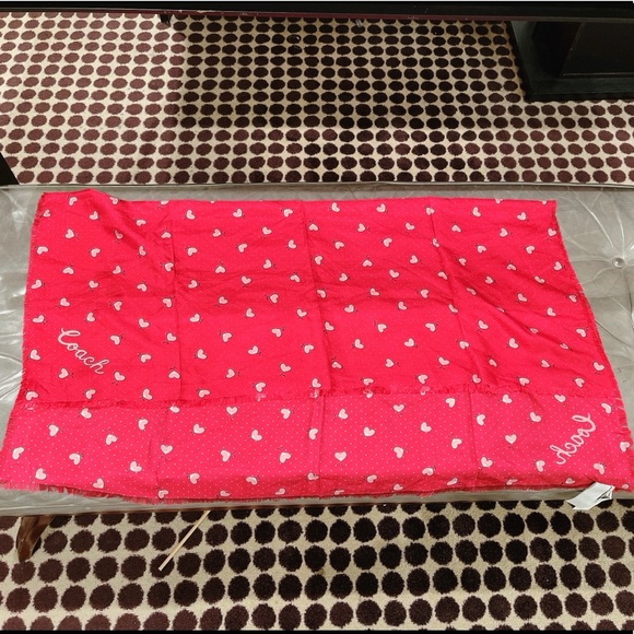 💯 NEW- Coach square silk scarf - RED - Picture 5 of 10